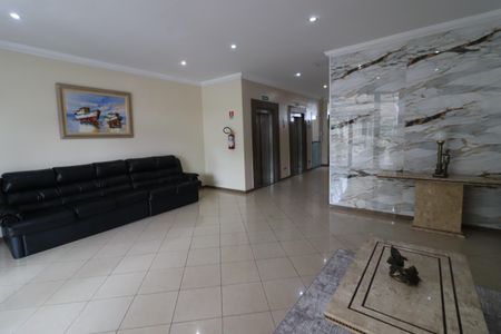 Área comum - Hall de entrada de apartamento para alugar com 3 quartos, 67m² em Vila Osasco, Osasco