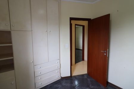 Quarto 3 de apartamento para alugar com 3 quartos, 67m² em Vila Osasco, Osasco