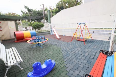 Apartamento para alugar com 70m², 3 quartos e 2 vagasÁrea comum - Playground
