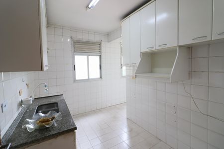 Apartamento para alugar com 70m², 3 quartos e 2 vagasCozinha e Área de Serviço