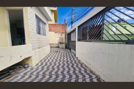 Casa à venda com 2 quartos, 140m² em Jardim Cliper, São Paulo