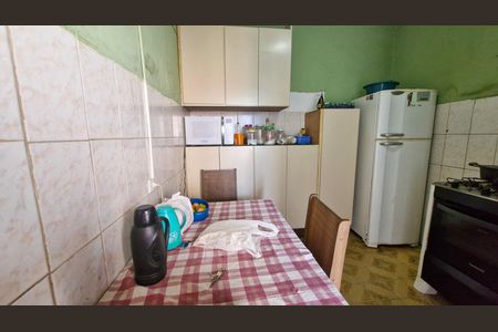 Casa à venda com 2 quartos, 140m² em Jardim Cliper, São Paulo