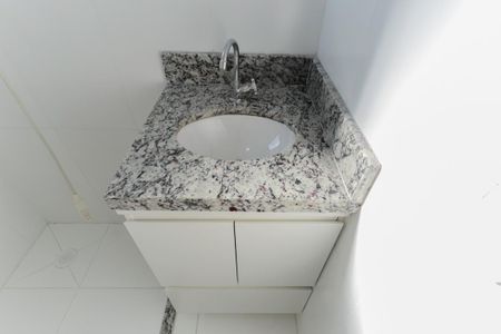 Apartamento para alugar com 40m², 2 quartos e 1 vaga Apartamento para alugar com 40m², 2 quartos e 1 vagaBanheiro