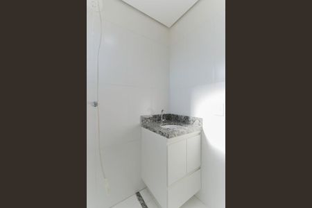 Banheiro de apartamento para alugar com 2 quartos, 40m² em Carandiru, São Paulo