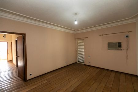 Casa para alugar com 380m², 4 quartos e 2 vagas Casa para alugar com 380m², 4 quartos e 2 vagasSALA MULTIPLOS AMBIENTES