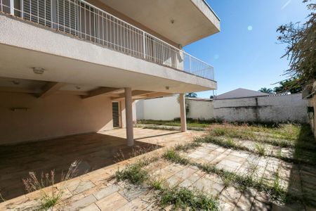 Casa para alugar com 380m², 4 quartos e 2 vagas Casa para alugar com 380m², 4 quartos e 2 vagasQUINTAL E GARAGEM