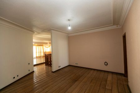 Casa para alugar com 380m², 4 quartos e 2 vagas Casa para alugar com 380m², 4 quartos e 2 vagasSALA MULTIPLOS AMBIENTES