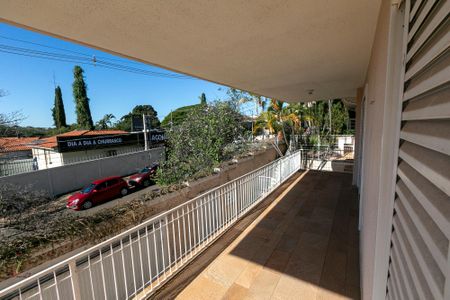 Casa para alugar com 380m², 4 quartos e 2 vagas Casa para alugar com 380m², 4 quartos e 2 vagasSACADA QUARTO Nº 4