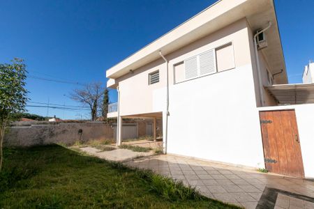 Casa para alugar com 380m², 4 quartos e 2 vagas Casa para alugar com 380m², 4 quartos e 2 vagasQUINTAL E GARAGEM