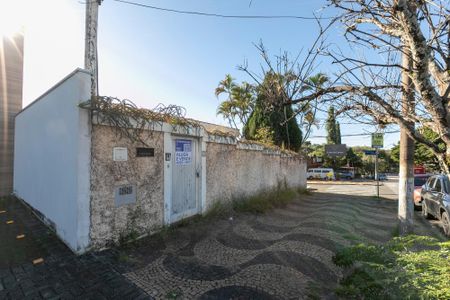 Casa para alugar com 380m², 4 quartos e 2 vagas Casa para alugar com 380m², 4 quartos e 2 vagasPLACA QUINTOANDAR INSTALADA