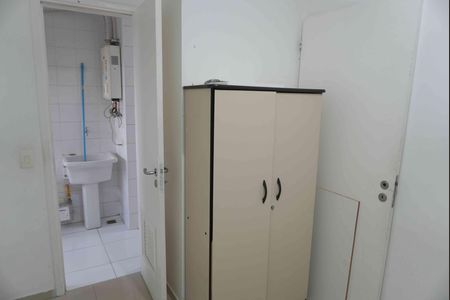 Quarto de Serviço de apartamento à venda com 3 quartos, 110m² em Alphaville, Santana de Parnaíba