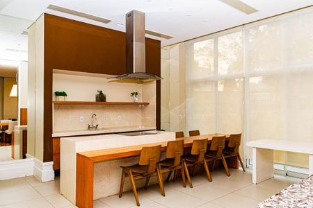 Apartamento para alugar com 120m², 3 quartos e 2 vagas