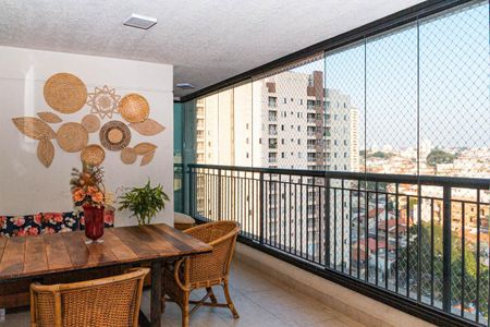 Apartamento para alugar com 120m², 3 quartos e 2 vagas