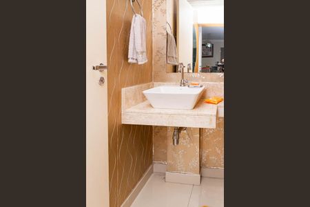 Apartamento para alugar com 120m², 3 quartos e 2 vagas