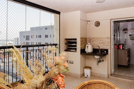 Apartamento para alugar com 120m², 3 quartos e 2 vagas