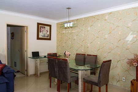 Apartamento para alugar com 120m², 3 quartos e 2 vagas