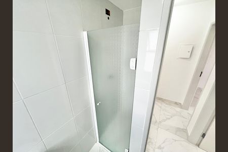 Banheiro de apartamento para alugar com 2 quartos, 60m² em Lauzane Paulista, São Paulo