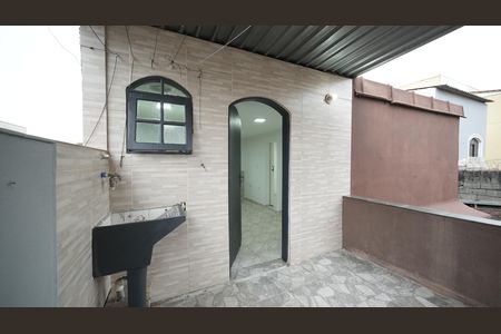 Casa para alugar com 42m², 2 quartos e sem vagaÁrea de Serviço
