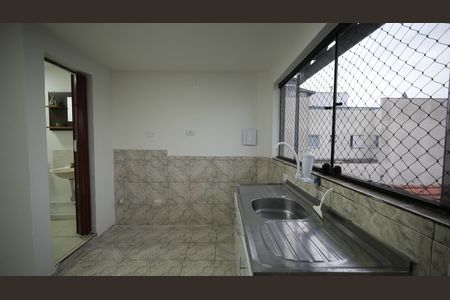 Cozinha de casa para alugar com 2 quartos, 42m² em Paraíso, Santo André