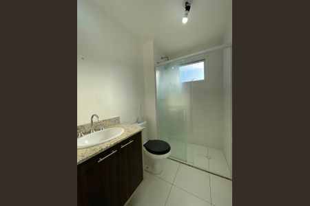 Apartamento à venda com 73m², 3 quartos e 2 vagas Apartamento à venda com 73m², 3 quartos e 2 vagasBanheiro
