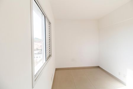 Quarto 2 de apartamento à venda com 2 quartos, 63m² em Melville Empresarial Ii, Barueri