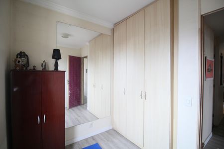 Apartamento à venda com 68m², 3 quartos e 2 vagasQuarto 2