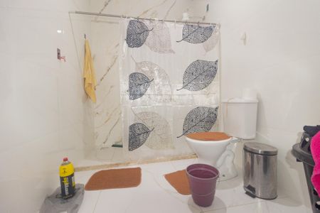 Banheiro 1 de casa à venda com 2 quartos, 360m² em Campo Grande, Rio de Janeiro