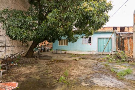 Quintal de casa à venda com 2 quartos, 360m² em Campo Grande, Rio de Janeiro