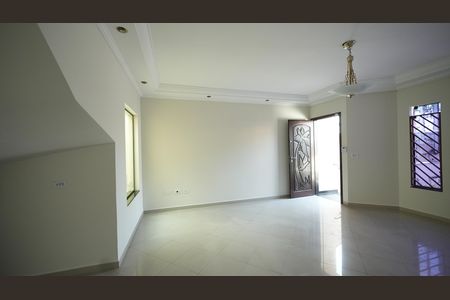 Sala de casa à venda com 3 quartos, 242m² em Parque das Nações, Santo André