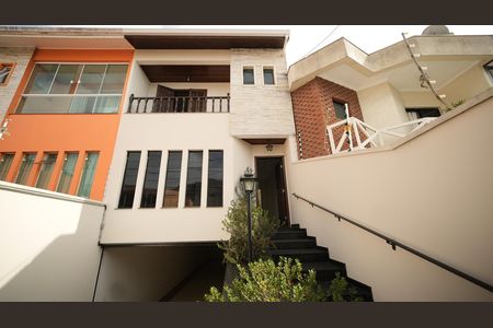 Garagem de casa à venda com 3 quartos, 242m² em Parque das Nações, Santo André