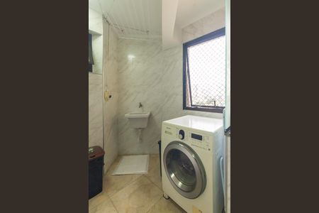 Apartamento à venda com 84m², 3 quartos e 2 vagas Apartamento à venda com 84m², 3 quartos e 2 vagasÁrea de Serviço