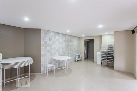 Apartamento para alugar com 55m², 2 quartos e 1 vagaÁrea comum