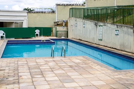 Apartamento à venda com 45m², 2 quartos e 1 vaga Apartamento à venda com 45m², 2 quartos e 1 vagaÁrea comum - Piscina