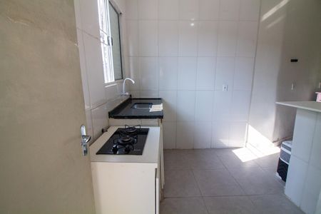 Cozinha de kitnet/studio para alugar com 1 quarto, 17m² em Campo Belo, São Paulo