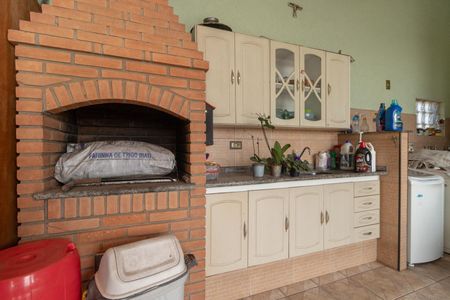 Casa para alugar com 376m², 4 quartos e sem vaga Casa para alugar com 376m², 4 quartos e sem vagaTerraço - Churrasqueira