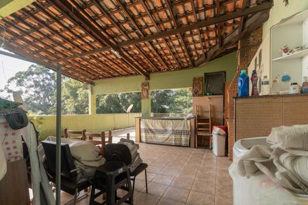 Casa para alugar com 376m², 4 quartos e sem vaga Casa para alugar com 376m², 4 quartos e sem vagaTerraço - Churrasqueira