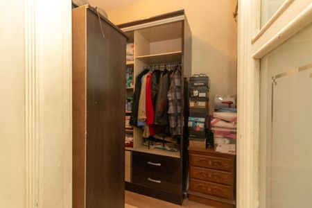 Closet da suíte de casa para alugar com 4 quartos, 376m² em Vila Carrão, São Paulo