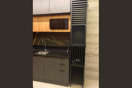 Cozinha de apartamento para alugar com 1 quarto, 21m² em Barra, Salvador