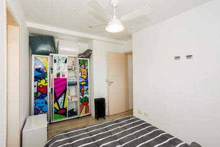 Apartamento para alugar com 101m², 2 quartos e 1 vaga Apartamento para alugar com 101m², 2 quartos e 1 vagaQuarto