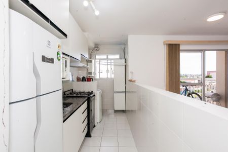 Cozinha de apartamento para alugar com 2 quartos, 101m² em Lindoia, Curitiba