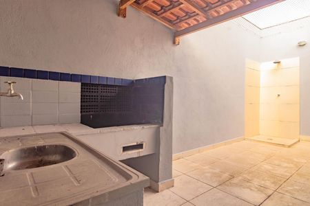Apartamento à venda com 114m², 2 quartos e 1 vaga