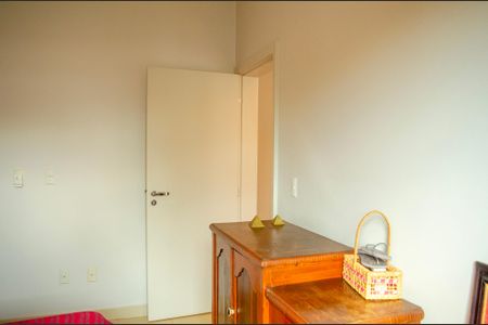 Casa de condomínio à venda com 280m², 5 quartos e 4 vagas Casa de condomínio à venda com 280m², 5 quartos e 4 vagasSuíte 1