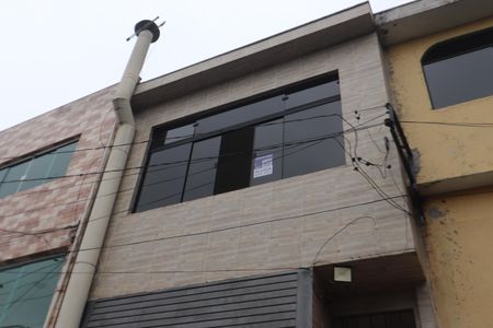 Casa para alugar com 80m², 2 quartos e sem vagaFachada