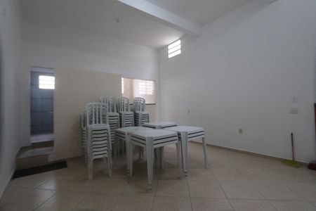 Sala de casa à venda com 2 quartos, 80m² em Conjunto Promorar Sapopemba, São Paulo