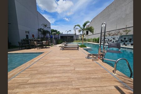 Apartamento à venda com 79m², 3 quartos e 1 vaga Apartamento à venda com 79m², 3 quartos e 1 vagaÁrea comum - Piscina