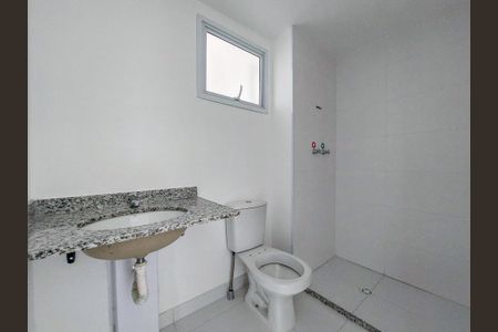 Banheiro de apartamento para alugar com 3 quartos, 79m² em Vila Cruzeiro, São Paulo