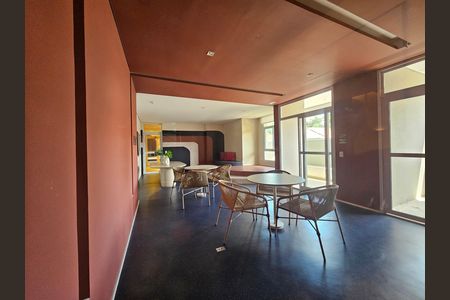 Apartamento à venda com 79m², 3 quartos e 1 vaga Apartamento à venda com 79m², 3 quartos e 1 vagaÁrea comum - Salão de festas