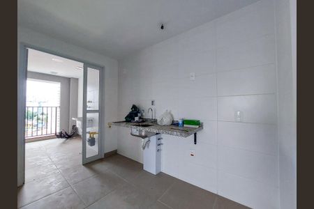 Apartamento à venda com 79m², 3 quartos e 1 vaga Apartamento à venda com 79m², 3 quartos e 1 vagaCozinha e Área de Serviço
