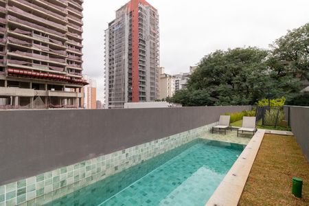 Apartamento para alugar com 36m², 1 quarto e sem vaga Apartamento para alugar com 36m², 1 quarto e sem vagaÁrea comum - Piscina