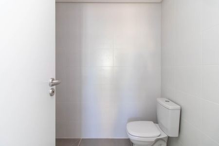 Apartamento à venda com 56m², 2 quartos e 1 vaga Apartamento à venda com 56m², 2 quartos e 1 vagaBanheiro Social